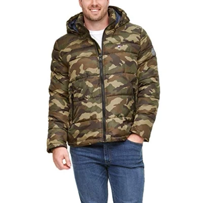 Abbildung von Tommy Hilfiger Herren Klassische Kapuzenjacke (Normale Größen) Daunenjacke für Oberbekleidung, olivgrün, Large Hoch
