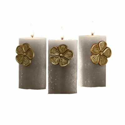 Abbildung von Loberon Deko Pin 3er Set Olevir, Blumige Kerzendekoration, Nostalgischer Charme, Glänzendes Antik Finish, Kerzenschmuck, Aluminiumguss, antikgold