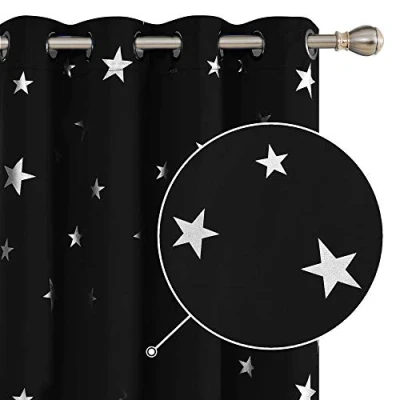 Abbildung von Deconovo Gardinen Verdunkelung für Schlafzimmer Thermo Vorhänge mit Ösen Vorhang Muster Sterne, 138x132 cm(HöhexBreite), Schwarz, 2er Set