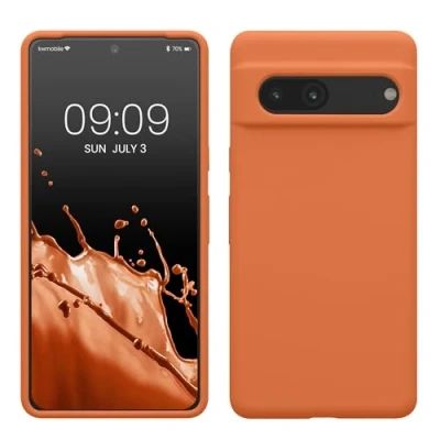 Abbildung von kwmobile Hülle kompatibel mit Google Pixel 7 Silikon Handy Case Handyhülle weiche Oberfläche kabelloses Laden Warme Aprikose