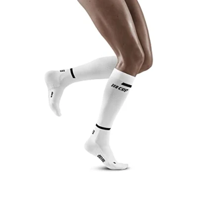 Abbildung von CEP Compression THE RUN Kniestrümpfe, Damen, Größe: Small, White