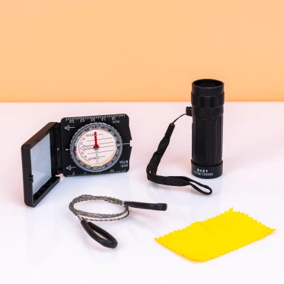 Abbildung von Entdecker Set mit Kompass