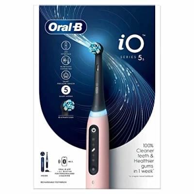 Abbildung von Oral B iO 5S Elektrische Zahnbürste, 1 Bürstenkopf, Reisetasche, Designed by Braun