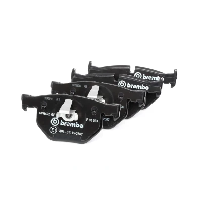 Abbildung von BREMBO P 06 033 Bremsbelagsatz für Verschleißwarnanzeiger vorbereitet mit Kolbenclip ohne Zubehör BMW: 5 Limousine, Touring, 6 Cabrio kfzteile,
