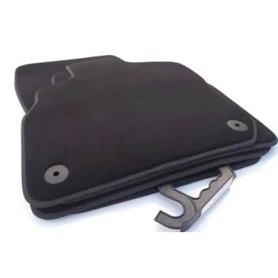 Abbildung von Fußmatten passgenau für Cupra Terramar (alle) Velours Premium Matten in Original Qualität Automatten Set Schwarz 4 teilig Antirutsch