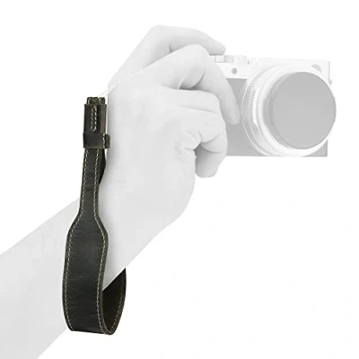Abbildung von MegaGear SLR, DSLR Echtleder Kamera Handschlaufe, Olivgrün