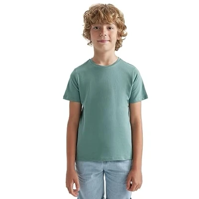 Abbildung von DeFacto T Shirt Jungen Hochwertiges und trendiges für Jungs Kinder