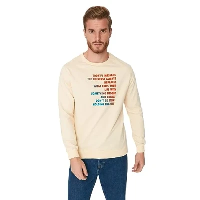 Abbildung von Trendyol Herren Plus Size Regular Fit Basic Rundhals Woven Sweatshirt, Stone, L
