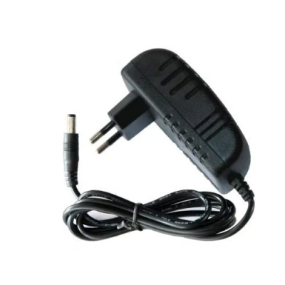Abbildung von TOP CHARGEUR * Netzadapter, Ladegerät, 12 V, für Tastatur Yamaha EZ 20