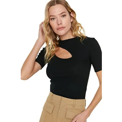 Abbildung von Trendyol Damen Slim Fit Basic Stehkragen Strickbluse, Schwarz, XS