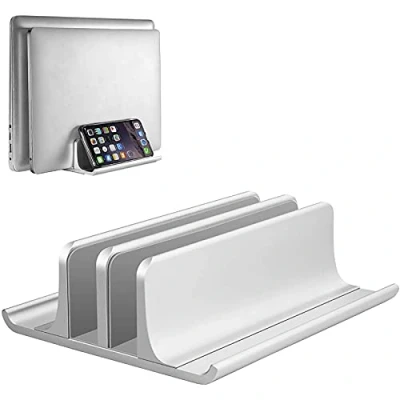 Abbildung von VAYDEER Vertikaler Laptop Ständer, Verstellbarer Ständer Vertikal, Aluminium 4 in 1 Laptopständer mit 2 Steckplatz Platzsparend für MacBook, Notebook, iPad, Laptops bis zu 17,3 Zoll Silber