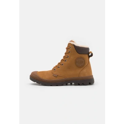 Abbildung von Palladium Pampa Sport CUFF WPS Unisex Snowboot/Winterstiefel, Größe: 45, Mahogany/chocolate Schuhe