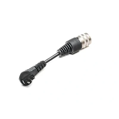 Abbildung von Juice Booster Adapter Haushaltsstecker Typ L (Italien) 1.8kW mit Temperaturüberwachung im Stecker