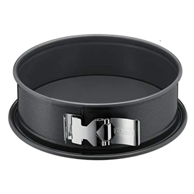 Abbildung von Kaiser Springform La Forme Plus, (1x Kuchenform rund mit Flachboden, für Kuchen/Tortenböden (24 cm, Höhe 8 Innentiefe 6,5 Füllmenge 2,5l) 1 tlg)