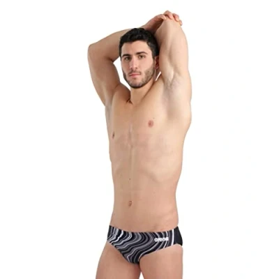 Abbildung von ARENA Herren Marbled Men&#039;s Swim Briefs Badehosen Slip, Navy red Multi, 44 EU