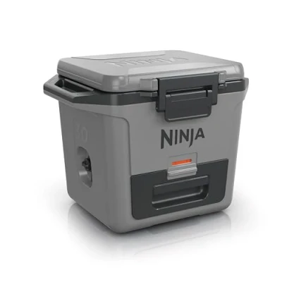 Abbildung von Ninja FrostVault Hard Cooler 28L, Premium isolierte Kühlbox, hält Eis bis zu 6 Tage, integrierte Trockenaufbewahrungsschublade mit Kühlschranktemperatur, passt 48 Dosen, Schiefergrau FB131EUGY