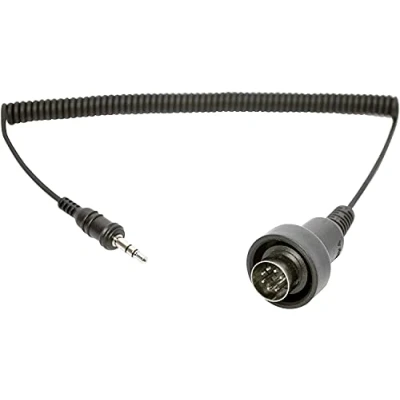 Abbildung von 3.5mm Stereo Jack to 7 pin DIN Kabel für Kawasaki ab Baujahr 2008. Can Am Spyder &amp; Victory Vision Audio System