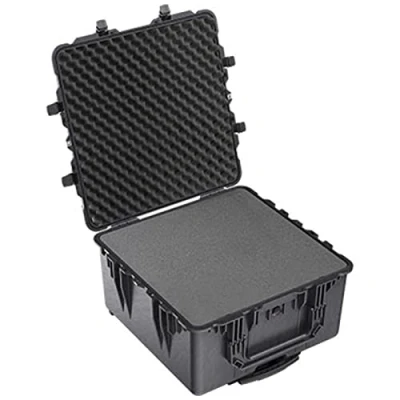 Abbildung von Peli 1640 Robuster Transportkoffer, Mit Ausziehgriff und Rollen, IP67 Wasser Staubdicht, 130L Volumen, Schaumstoffeinlage (Anpassbar), Farbe: Schwarz