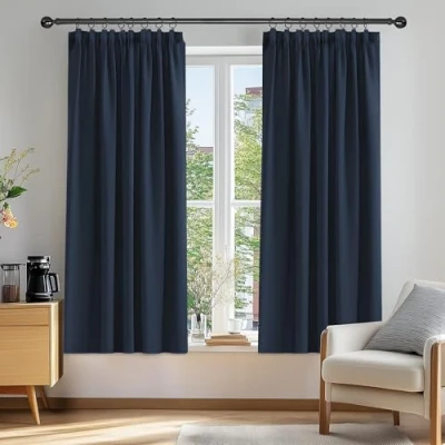 Abbildung von Deconovo Gardinen Verdunkelungsvorhang Kräuselband Schlafzimmer Thermogardine Kälteschutz, 138x132cm(HöhexBreite), Dunkelblau, 2er Set