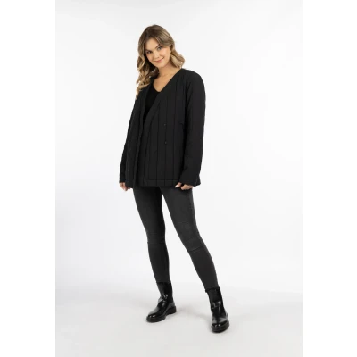 Abbildung von Dreimaster Baumwolljacke mit leichter Wattierung Damen Schwarz