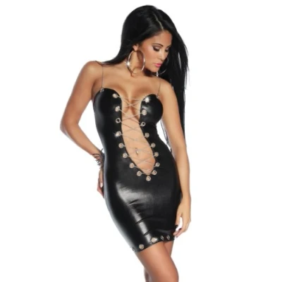 Abbildung von SARESIA Wetlook Kleid mit ausgestelltem Rock Ösen und Ketten