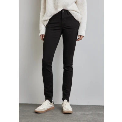 Abbildung von STREET ONE Slim fit Jeans &quot;YORK&quot;, im Five Pocket Style