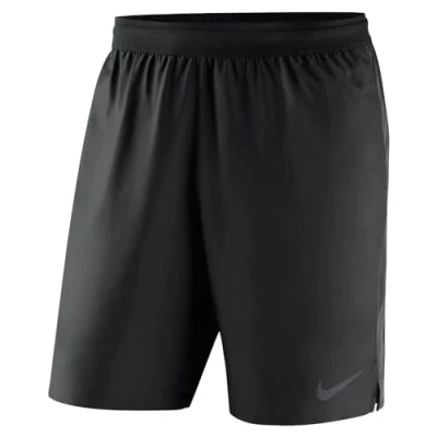 Abbildung von Nike Performance kurze Sporthose, Herren, Größe: XL, Black/anthracite