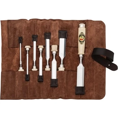Abbildung von KIRSCHEN Stechbeitelsatz Stechbeitel Set bestehend aus 8 Stechbeiteln (4, 6, 10, 12, 16, 20, 26, 30mm) und Veloursleder Tasche, Stechbeitelset, teilig 1131002