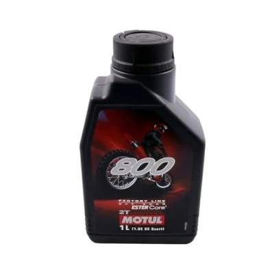 Abbildung von Motul 800 2T Factory Line Off Road 100% synthetisch 2 Takt Öl 1 Liter Flasche
