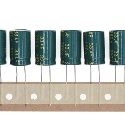Abbildung von 20 Stück 250V 33UF Steckbarer Aluminium Elektrolytkondensator 13x21 13 * 21mm
