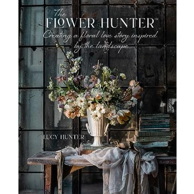Abbildung von the Flower Hunter: Creating a Floral Love Story Inspired by Landscape