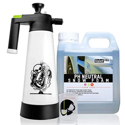 Abbildung von Nuke Guys Snow Foam Set: Foamer 2L Schaumsprüher + ValetPRO pH neutral 1L Messbecher 150ml skaliert mit skull