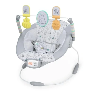 Abbildung von Bright Starts Disney Winnie Puuh Classic Pals Vibrierende Babywippe mit Melodien &amp; Spielzeug, Unisex, 0 6 Monate