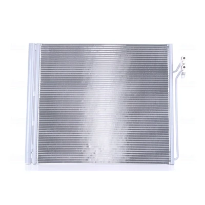 Abbildung von NISSENS 940343 Klimakondensator mit Trockner Aluminium 648 R 134a LAND ROVER: Range Rover 4, 3