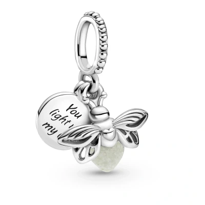 Abbildung von Pandora Glowinthedark Firefly Dangle Charm, Damen, Größe: One Size, Sterling silver