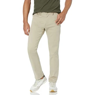 Abbildung von Amazon Essentials Herren Stretchjeans, athletische Passform, Helles Khakibraun, 38W / 28L