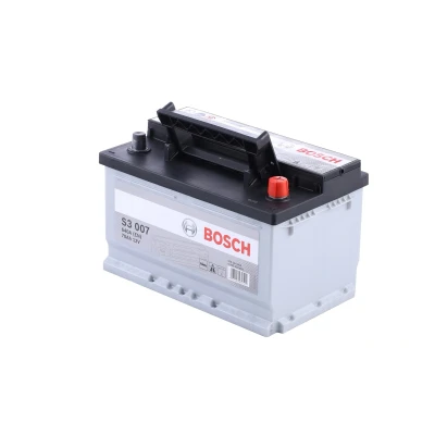 Abbildung von BOSCH S3 0 092 S30 070 Batterie 12V 70Ah 640A B13 OPEL: Vectra C CC, Astra J Sports Tourer, Omega B Caravan, BMW: 8, FORD: KUGA 1