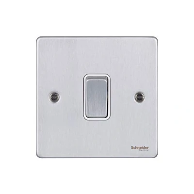 Abbildung von Schneider Electric Ultimate Low Profile GU1512WBC einfacher 2 Wege Lichtschalter, gebürsteter Chrom mit weißem Einsatz