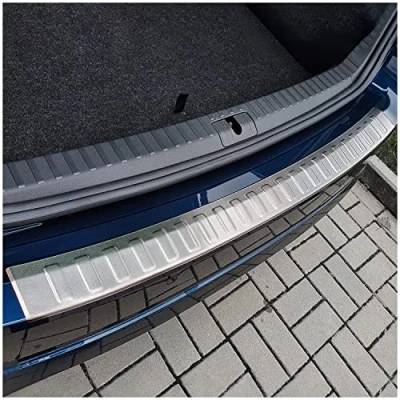 Abbildung von tuning art BL991 Ladekantenschutz mit Abkantung passend für Skoda Octavia 4 Kombi 2020 , Farbe:Silber