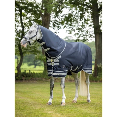 Abbildung von LeMieux Arika Featherweight Regendecke