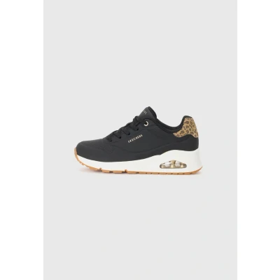 Abbildung von Skechers Damen UNO Jungle Nite Sneaker, schwarz/leopardendesign, 35.5 EU