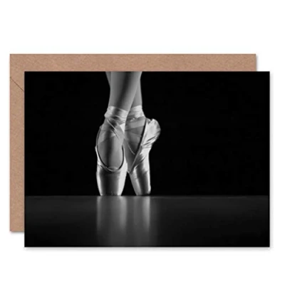 Abbildung von Wee Blue Coo Ballerina Ballett Tänzerin Schuhe Schwarz Weiß Fotografie Weihnachtskarte