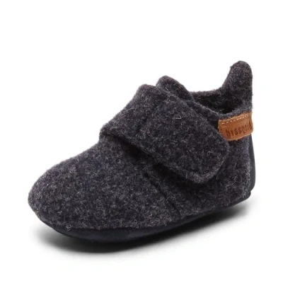 Abbildung von Bisgaard Unisex Hausschuh für Kinder, Größe: 27, Blue Schuhe