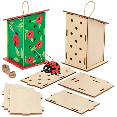 Abbildung von Baker Ross AT884 Marienkäferhaus aus Holz zum Selberbauen, 2 Stück, für Kinder und Kunst Bastelprojekte, Mittel