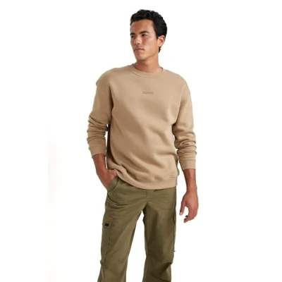 Abbildung von DeFacto Herren Sweatshirts Bequeme Sweatshirt Pullover Boxy Fit Crew Neck