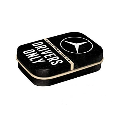 Abbildung von Nostalgic Art Retro Pillendose, 4 x 6 1,6 cm, Mercedes Benz Drivers Only Geschenk Idee für Accessoires Fans, mit Pfefferminz Dragees, Vintage Design