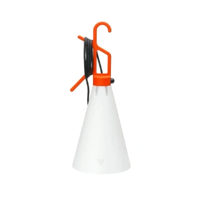Abbildung von Flos Mayday Mehrzweckleuchte, Lampe im Design von K. Grcic, Tragbare mit Kegelförmigem Schirm, Griff Schalter und Kabel 4850 mm, 220 250 V, 60 W, x 530 Farbe Orange