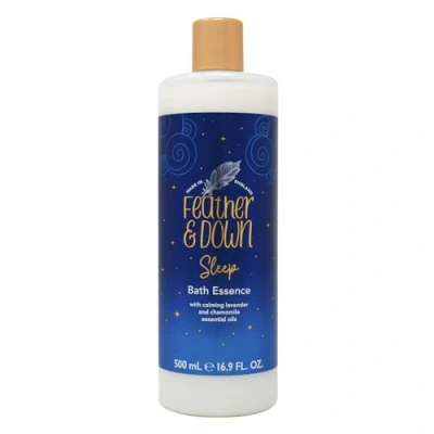 Abbildung von Feather &amp; Down Bade Essenz Sweet Dream (500ml) mit beruhigenden ätherischen Ölen aus Lavendel und Kamille. Trägt zur Vorbereitung auf eine erholsame Nachtruhe bei.