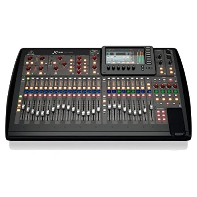 Abbildung von Behringer X32 Digitales Mischpult mit 40 Eingängen und 25 Bussen, 32 programmierbaren Midas Vorverstärkern, motorisierten Fadern, Kanal LCDs, Audio Interface iPad/iPhone* Fernbedienung
