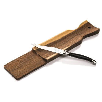 Abbildung von Laguiole Style de Vie Premium Line Wurstbrett Akazienholz mit schwarzem Messer